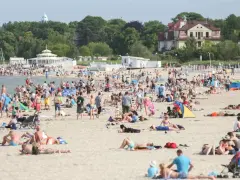Kiedy ładna pogoda nad morzem? Sprawdź najlepsze miesiące na plażę