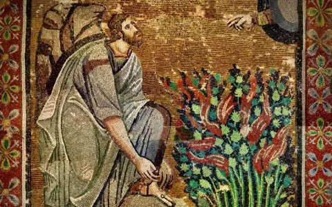 Gorejący w Biblii: KRZEW/KRZAK - Szybka Odpowiedź i Symbolika
