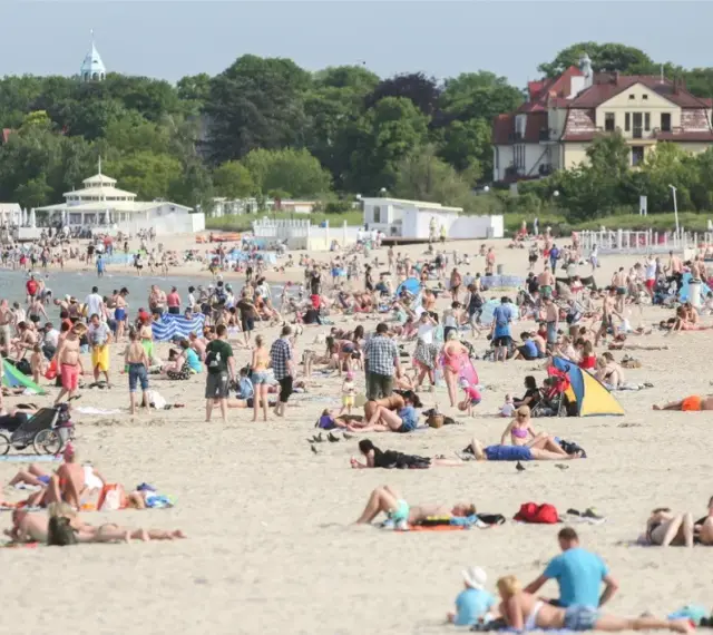 Kiedy ładna pogoda nad morzem? Sprawdź najlepsze miesiące na plażę