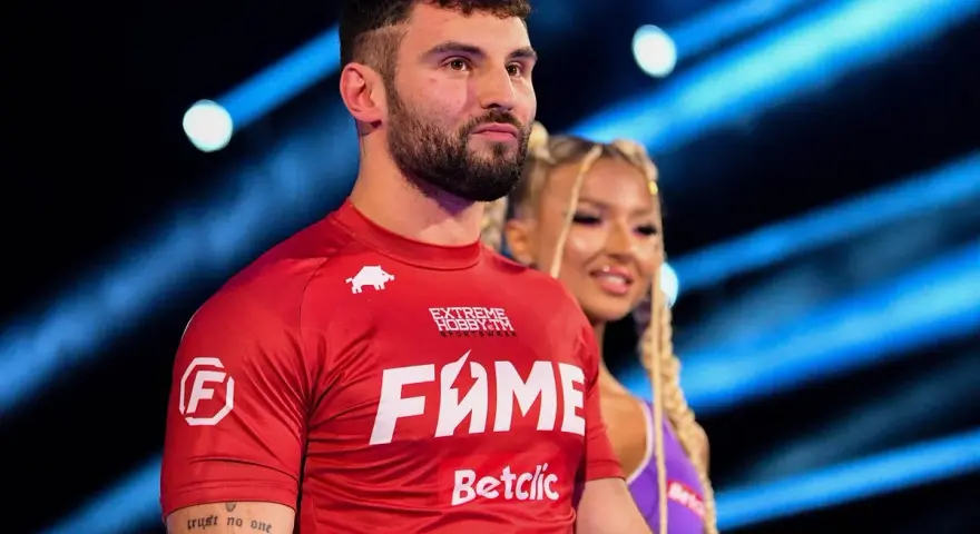 Adrian Cios żyje? Rozwiewamy plotki i pokazujemy dowody